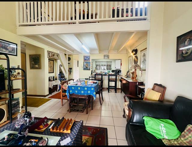 2 BEDROOM TOWNHOUSE FOR SALE IN SHERWOOD